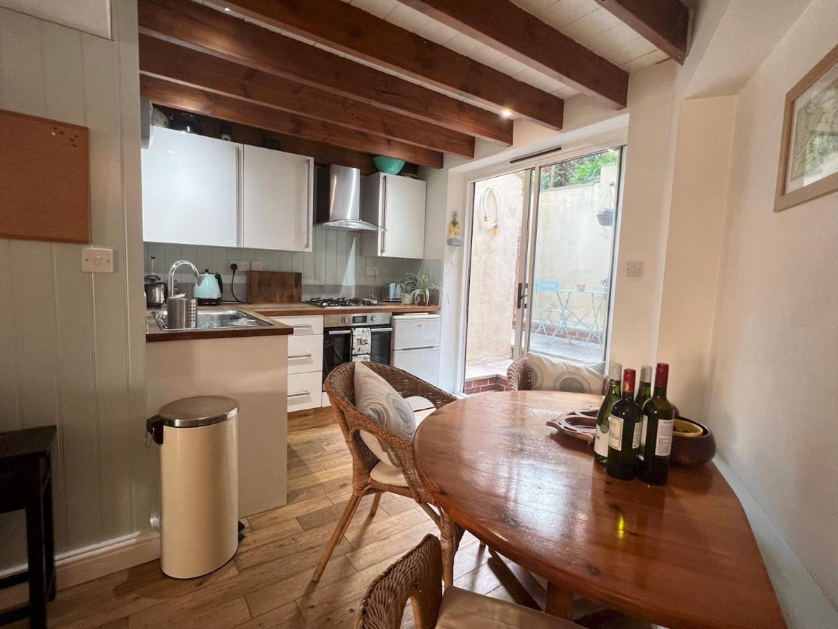Pass The Keys 64 Church Street Characterful 2-Bed Cottage In The Heart Of Town Kingsbridge  Exterior foto